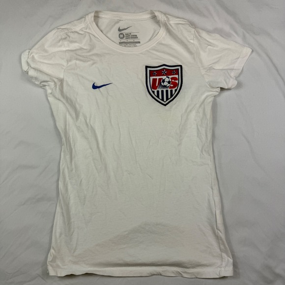 Nike Tops - Nike USWNT US Soccer Federation Slim Fit T-Shirt White Womens Medium Crest Logo